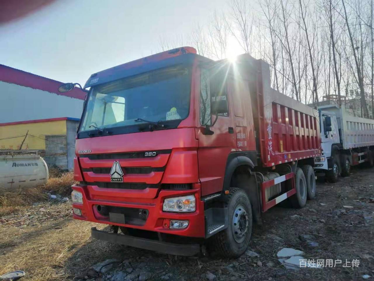 新车急售豪沃自卸车 5.8米大箱 后八轮 国五