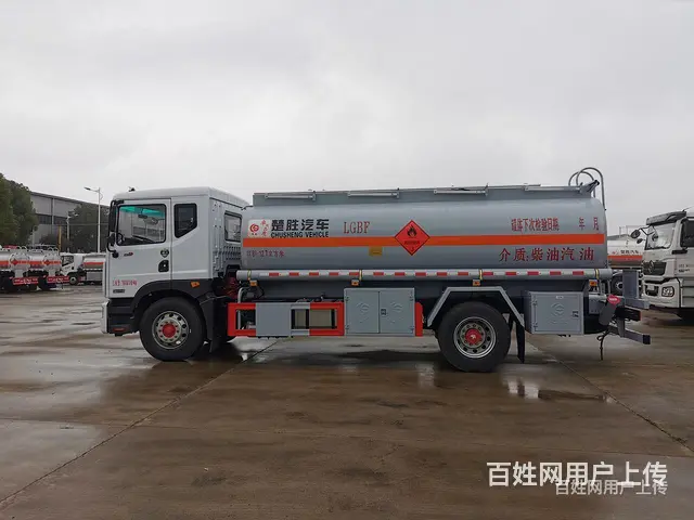 宿州10吨高速不超重东风D9油罐车可分期包送车 - 图片 2