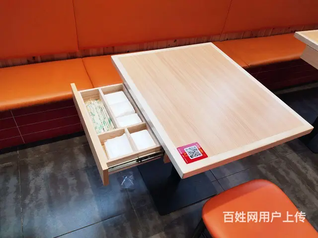桌椅出售 - 图片 3