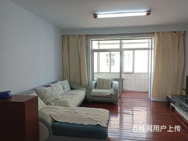 时代广场附近，精装修，房屋新粉刷，出租 - 图片 2
