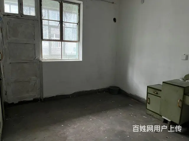 急售，九完小，七九四院三楼，二室一厅 - 图片 4