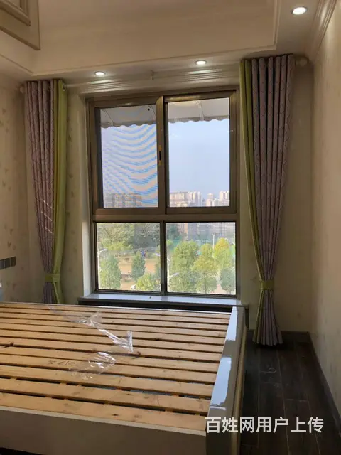 全南充快速上门专业安装及维修窗帘轨道罗马杆 - 图片 1
