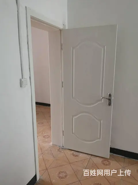 珞珈山大厦B座 普通住宅1厅 简单装修 - 图片 11
