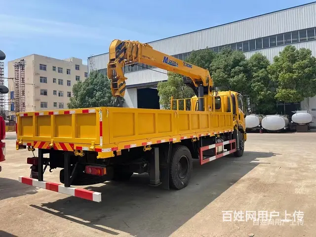 东风单桥国六8吨直臂随车吊 厂家活动热销中 - 图片 3