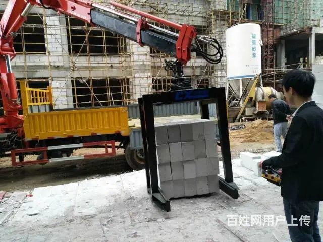 单桥折臂夹砖随车吊福曼折臂8吨随车吊多功能吊机 - 图片 8