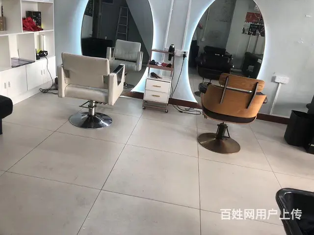 清远市 连江路 沙龙造型 发廊 5 千8 转让 - 图片 3