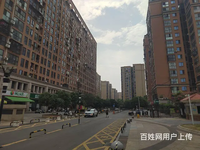 成熟小区临街旺铺出租 - 图片 1