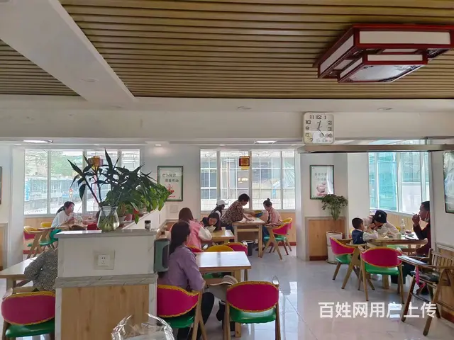 多巴中心幼儿园门口麻辣烫对外转让 - 图片 1