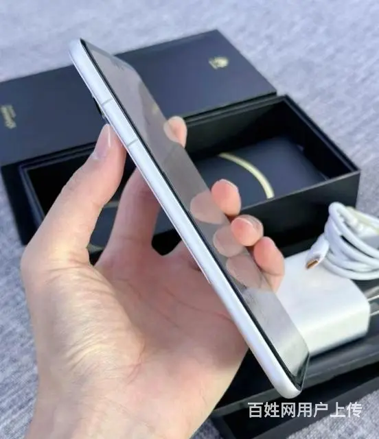 华为 Mate 60 Pro 国行正品 价格1850 - 图片 3