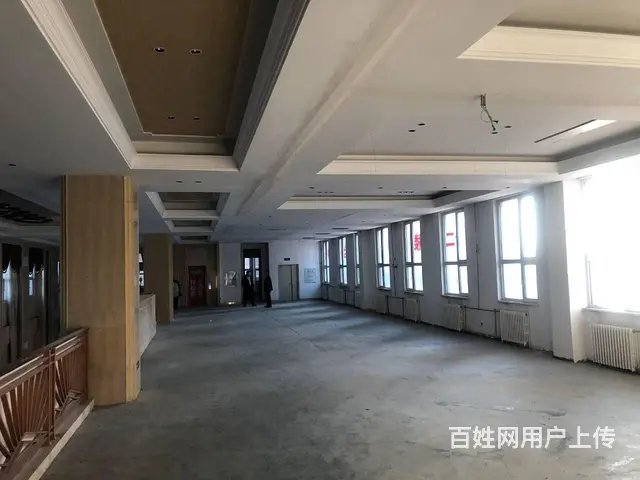 【搞定了！】道外区长江路华南城门市出租 - 图片 6