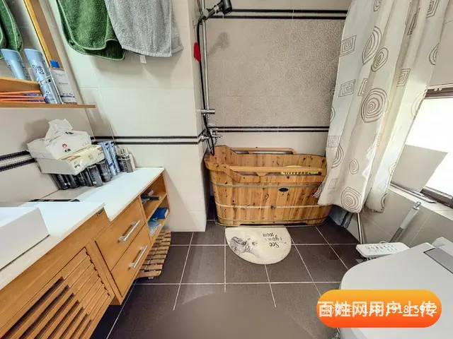 小河公园旁，上叠边套，带地暖新风，5房4卫带空中大花园 - 图片 7