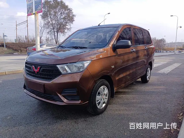 5座五菱宏光S。2021年10月车 - 图片 1
