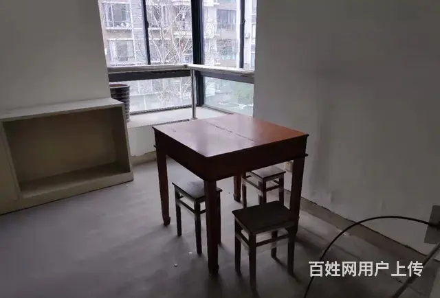 江南新城东区多层三楼简单装潢房屋出租 - 图片 3