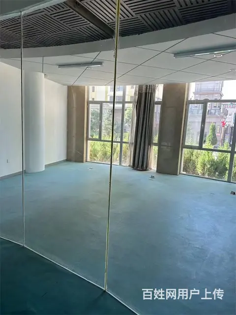 （同城搜铺网免费找店）南门口126平培训机构出租 - 图片 3