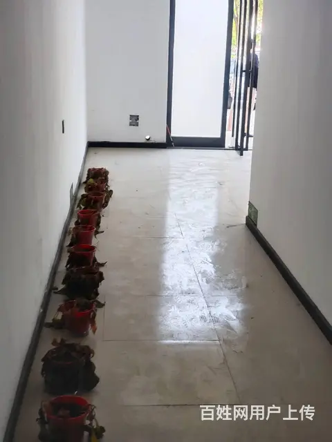 0098中州南路中州花园附近一空铺直租 - 图片 1