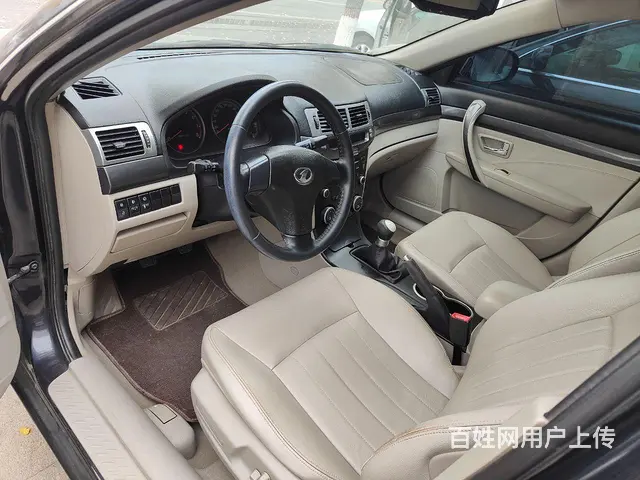 奔腾B70 2011款 2.0 手动 精英型 - 图片 2
