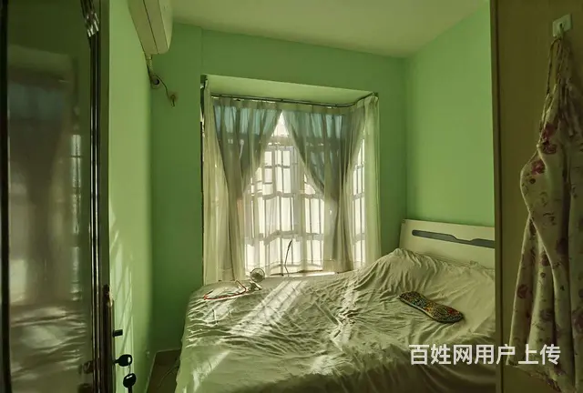 拱北关口岭秀城电梯精装一房一厅出租，租价2400。近关口 - 图片 4