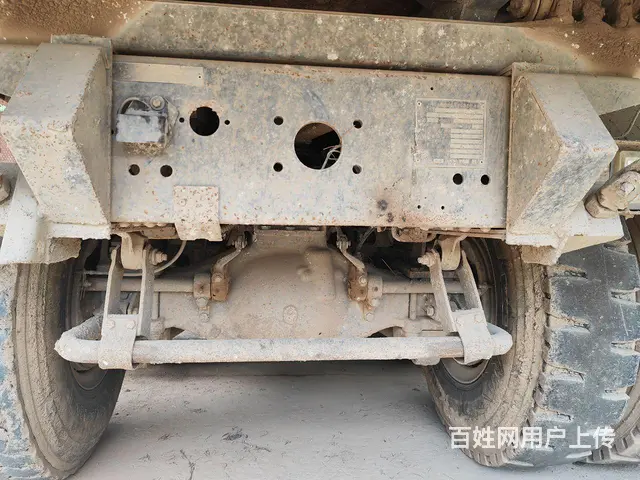 红岩 自卸车 - 图片 1
