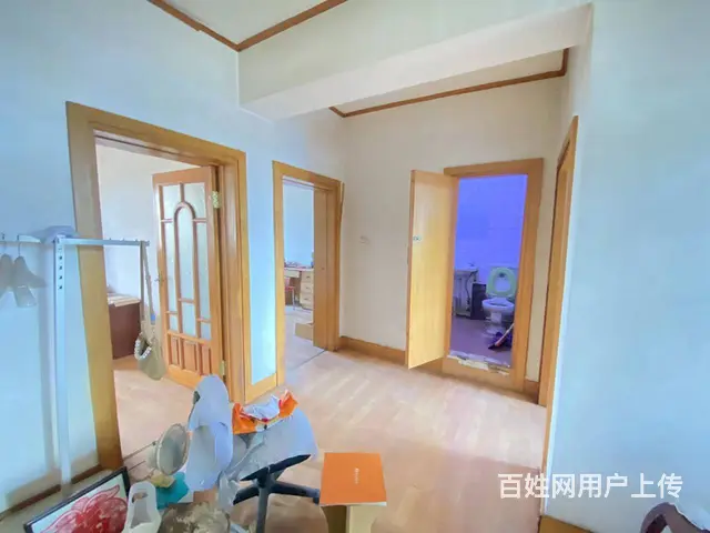 十道街安居社区8楼南北通透三室一厅简单装修85平急售5.8万 - 图片 5
