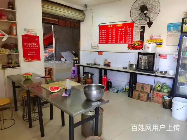 （猎铺网免费推荐）拉美步行街红绿灯路口50平面馆转让 - 图片 8