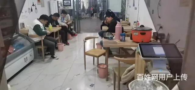 2046（爆铺网）中州国际商业街餐饮店转让 - 图片 3