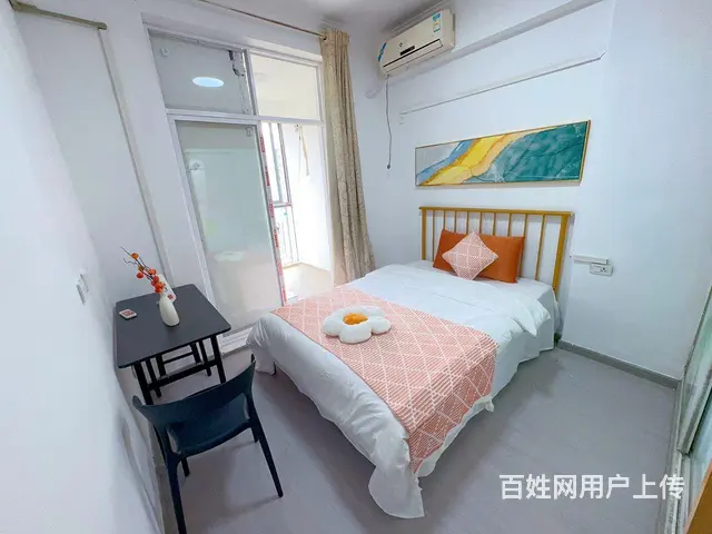 光谷广场地铁口世界城广场旁边康桥小区主卧独卫阳台房招租 - 图片 1