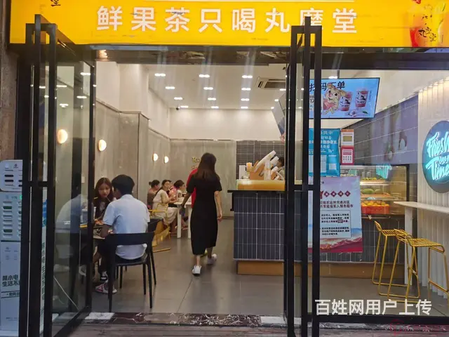 （达州铺源网）西外罗浮广场56㎡品牌奶茶店转让 - 图片 1
