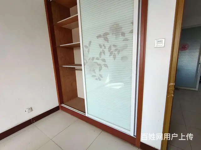 Z49361兴旺东区实图可以短租精装有暖气天然气空 - 图片 1