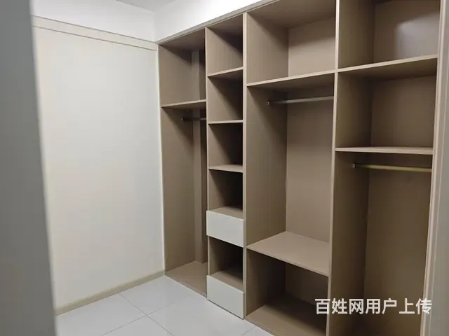 凤鸣园3楼92平，两室两厅带衣帽间，精54.8万 - 图片 5