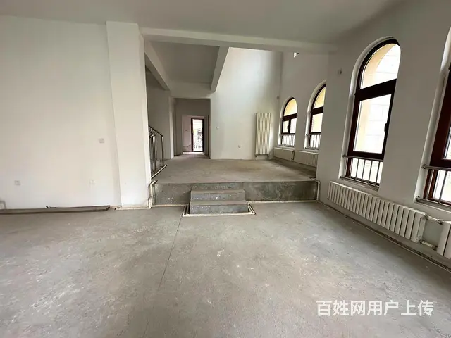 特推！群力玫瑰湾别墅边户  带30米花园 带车库包手续 - 图片 3