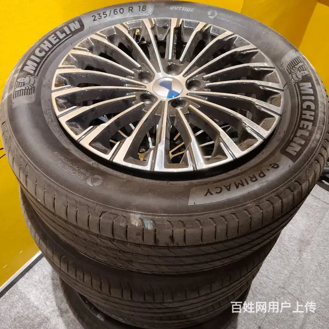 升级下来的腾势D9轮毂轮胎‌多辐式铝合金轮圈有4套 - 图片 6