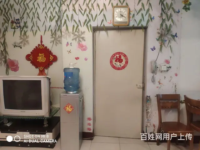 三室两厅 物业费用低 整套出租 陪读学生优先 - 图片 1