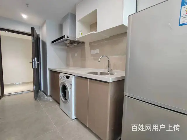 石羊地铁口 - 图片 1