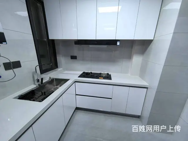 市中心 地铁房 国泰名都 赠9平 精装修 未住 小区低价出售 - 图片 1