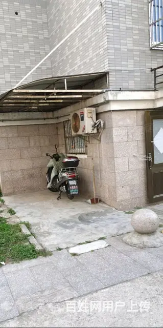 宫涵花园南区车库出租 - 图片 2