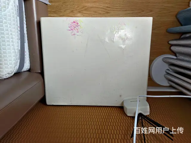 低价诚信出售自用纯实木油漆床头柜拉！ - 图片 6