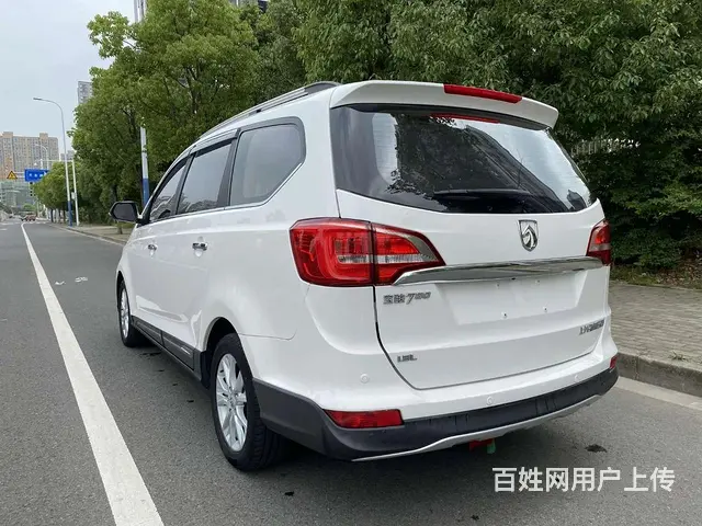 宝骏730 2017款 1.8 序列变速 豪华型7座 - 图片 9