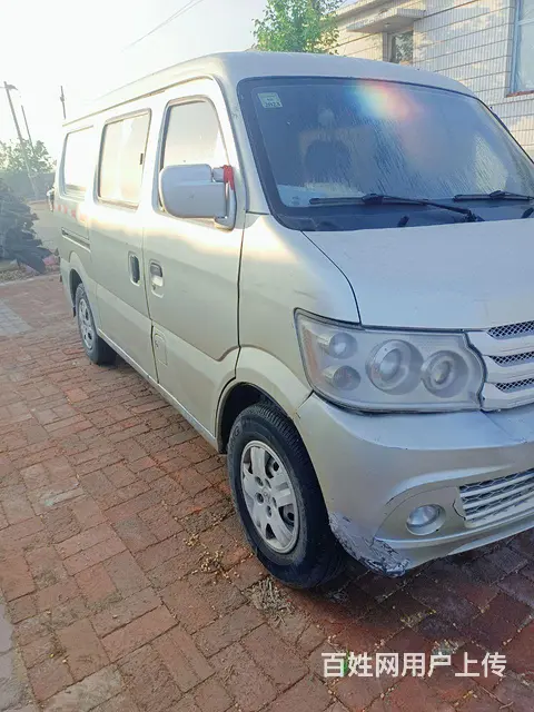 自用货运封闭式面包车 - 图片 3