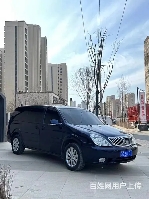 别克GL8 2015款 GL8 豪华商务车 2.4 手自一体 - 图片 1