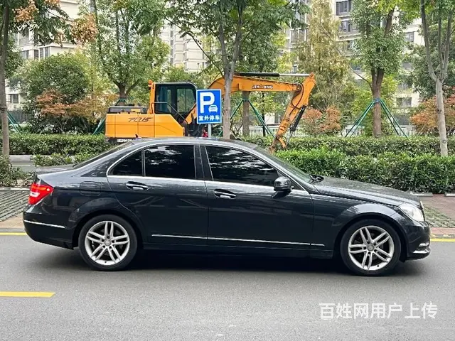 奔驰C级 2011款 C 260 CGI 1.8T 手自一体 - 图片 3