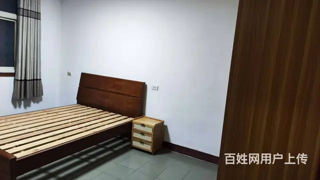 群英新村小区 普通住宅1厅 中等装修.招长期租户短期勿扰 - 图片 5