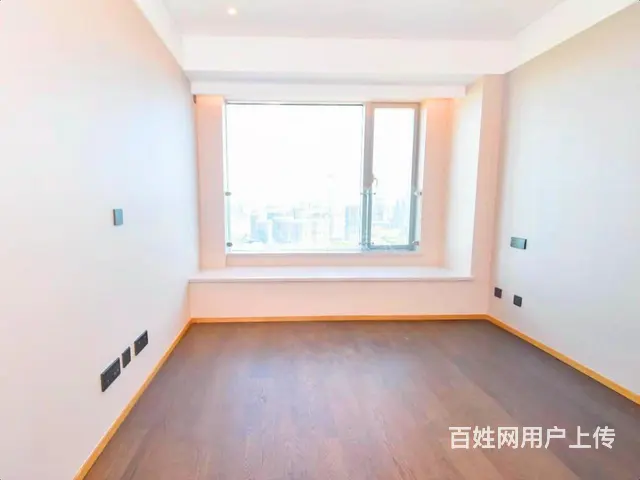 新上 都心华宅区 横厅边套 凤凰楼层 视野超开阔 看中可小刀 - 图片 1