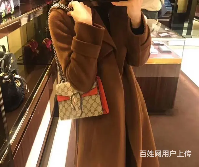 白沙滨江路易威登包包抵押回收芝柏手表抵押回收 - 图片 1