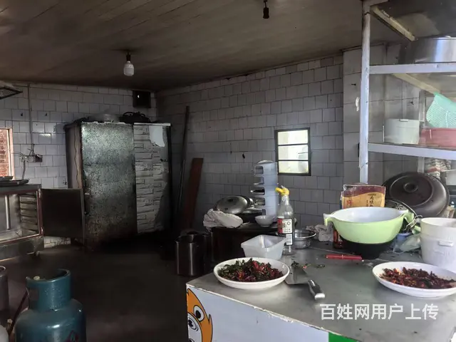 （51旺铺推荐）安宁市浸长村口400平餐馆转让 - 图片 8