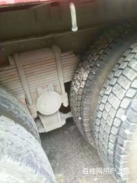 东风天龙 水泥罐车 - 图片 2
