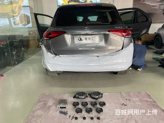 23款奔驰GLE350升级小柏林音响 效果分享 - 图片 1