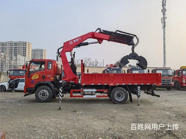 重汽豪曼4500轴距折臂抓斗车 各品牌吊机应有尽有 - 图片 3