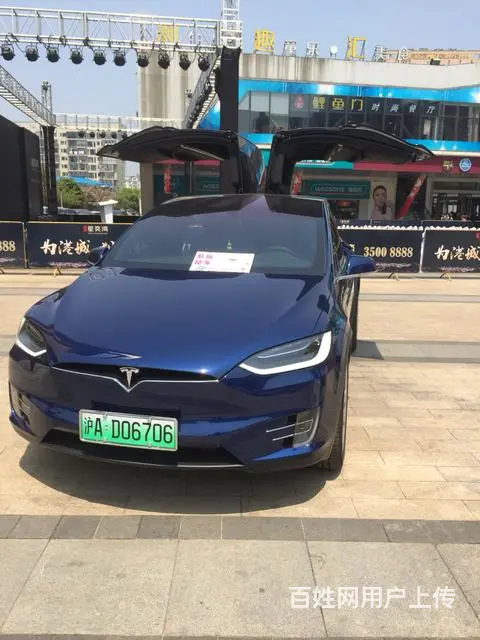 张家港慕斯婚车租赁特斯拉宾利法拉利兰博基尼租赁 - 图片 4