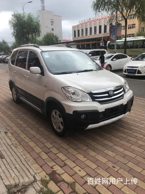 一汽 森雅S80 2013款 1.5 手动 两驱豪华型7座 - 图片 4