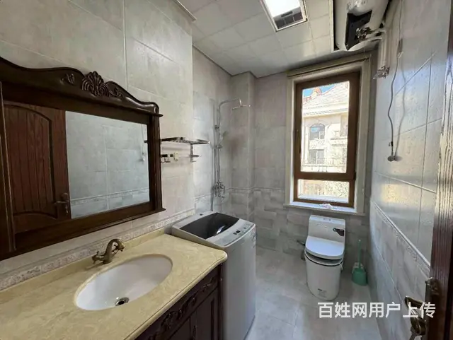 翠湖联排别墅边户使用面积500米5室带280米花园 - 图片 4